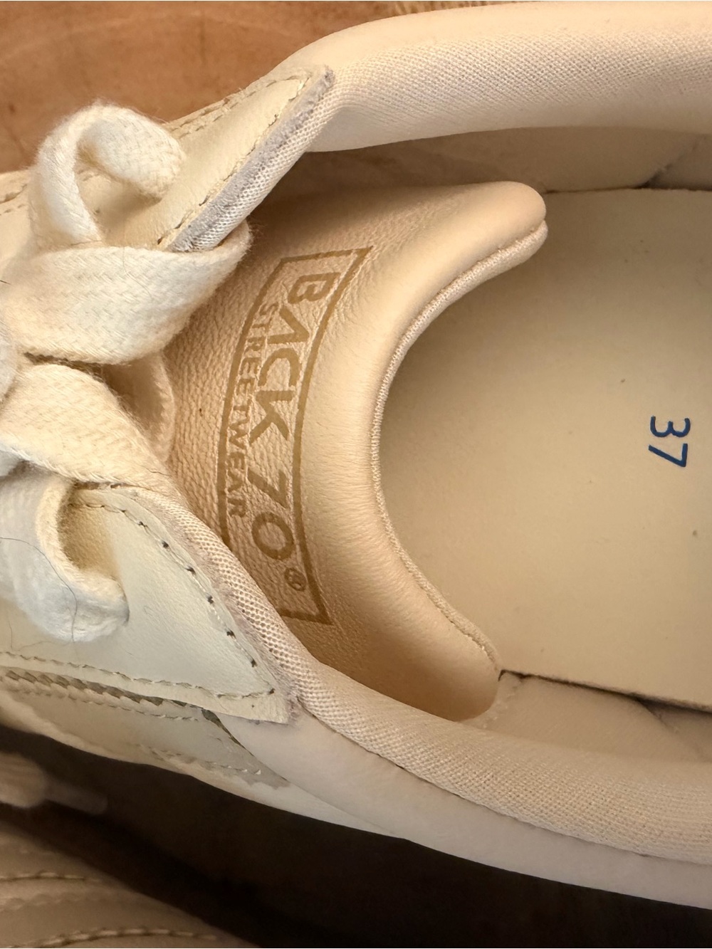 Back70 CLOUD D26 in BUTTER BEIGE Sneakers Size 37 (6.5) - Picture 6 of 8